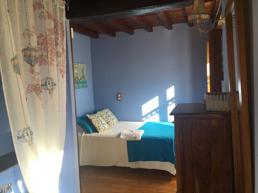 Os Tres Teixos Guest House San Acisclo Ngoại thất bức ảnh