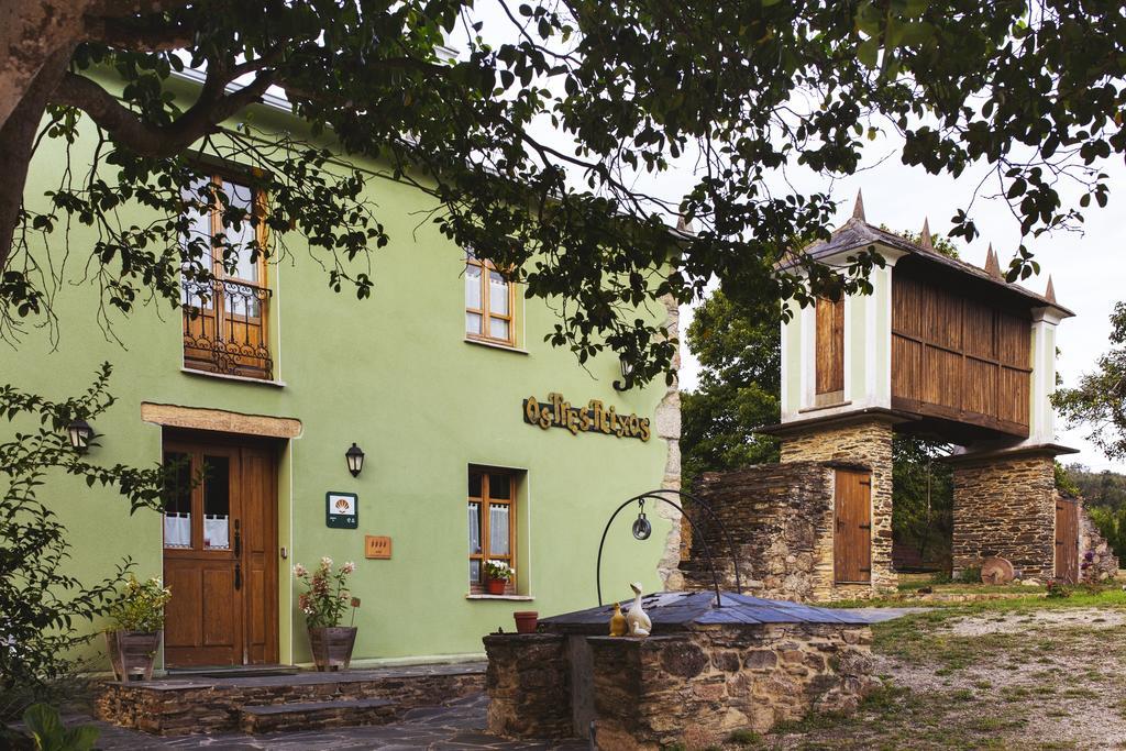 Os Tres Teixos Guest House San Acisclo Ngoại thất bức ảnh